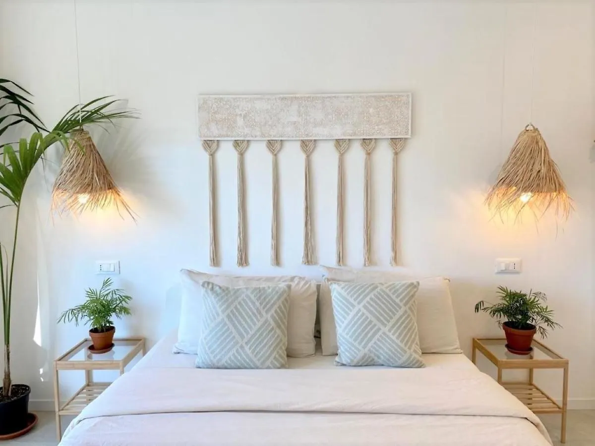 Pathos Guest House Quarto dʼAltino